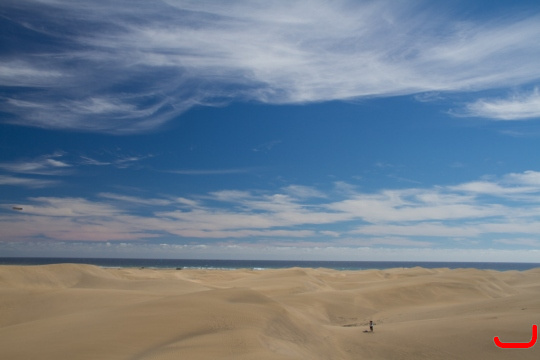 maspalomas_dunes_and_beach_-_febr_2011_-002