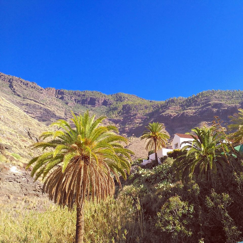 charco Azul walk: The landscape around El Risco village in Gran Canaria