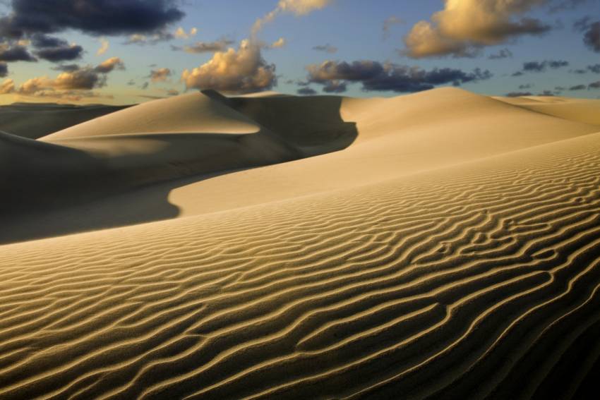 Top Gran Canaria attractions include the Maspaloms dunes