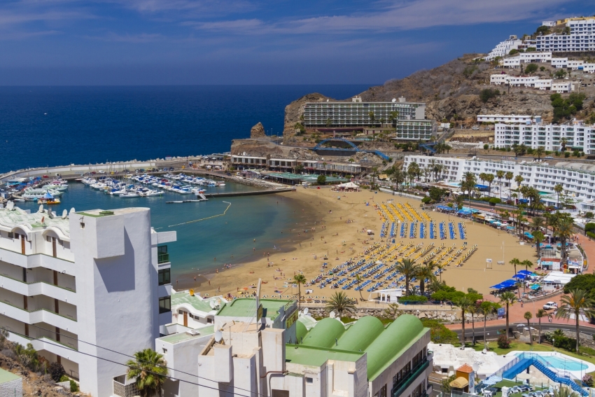 Even Gran Canaria's biggest resorts are mostly quiet