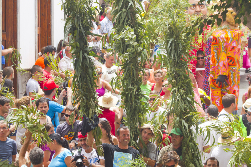 La Rama: Agaete town&#039;s huge annual summer fiesta in Gran Canaria