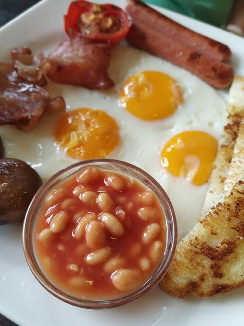 The Couple does a mean cooked breakfast